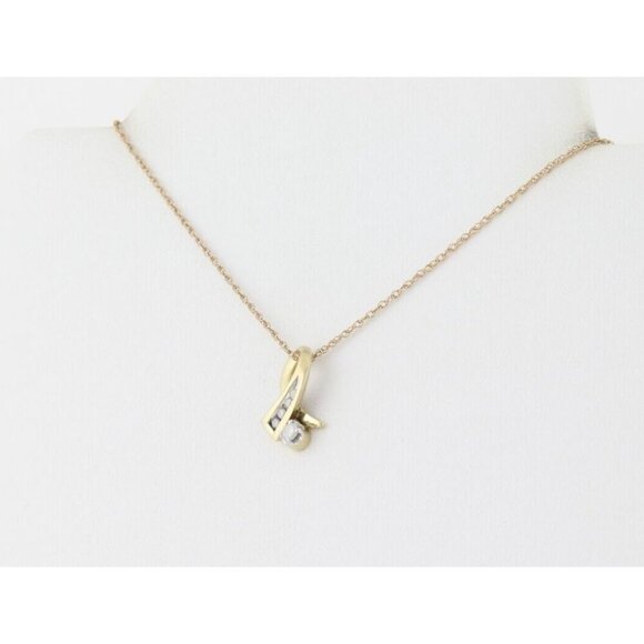 10k Yellow Gold Diamond Ribbon Necklace 18" Chain - Picture 5 of 7